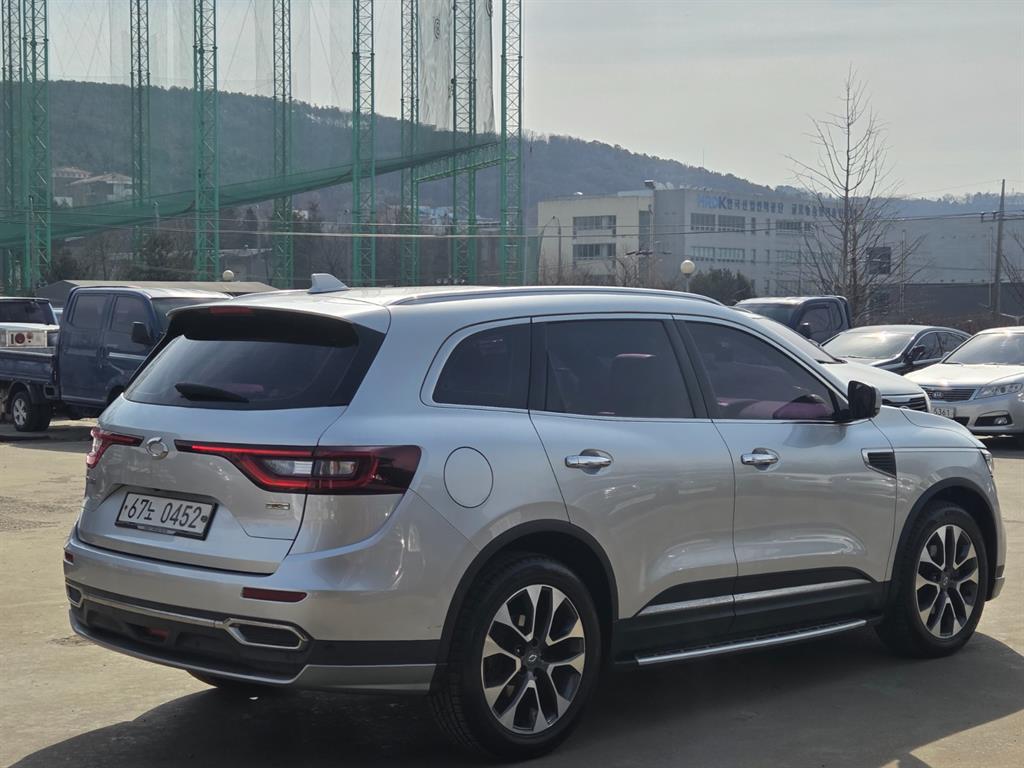 SAMSUNG QM6 - Vista 4