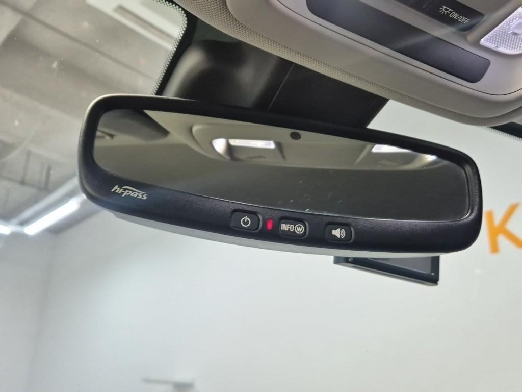 Chevrolet Malibu 2019 Blanco - Importación desde Corea - HF Imports Iquique - Foto 16