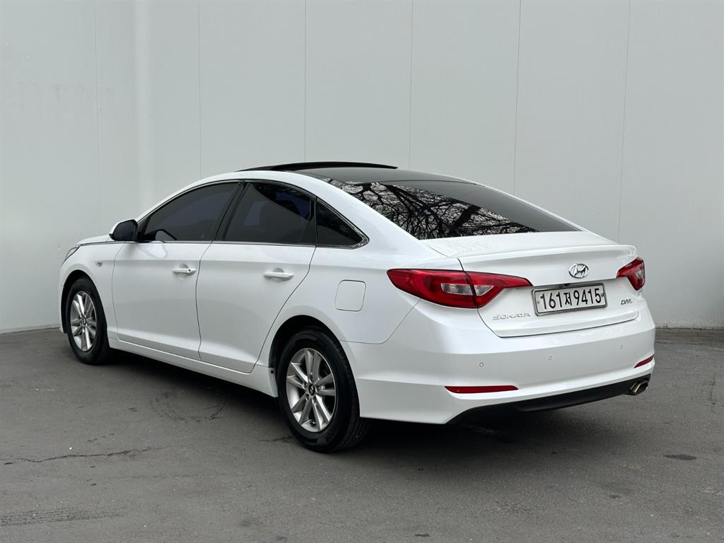HYUNDAI Sonata - Vista 6