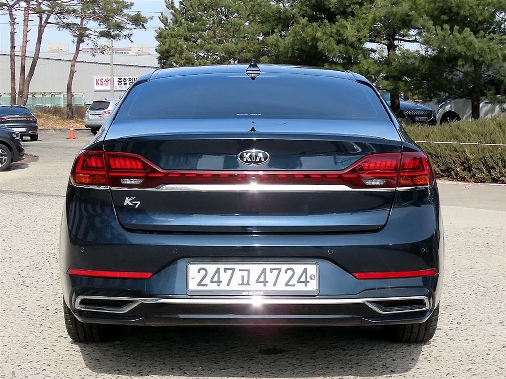 KIA K7 - Vista 4