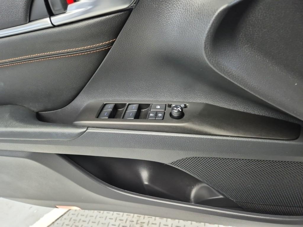 Toyota Camry 2022 Café - Importación desde Corea - HF Imports Iquique - Foto 17