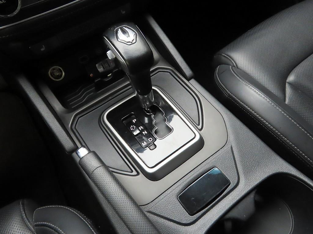 Ssangyong Rexton - Vista 11