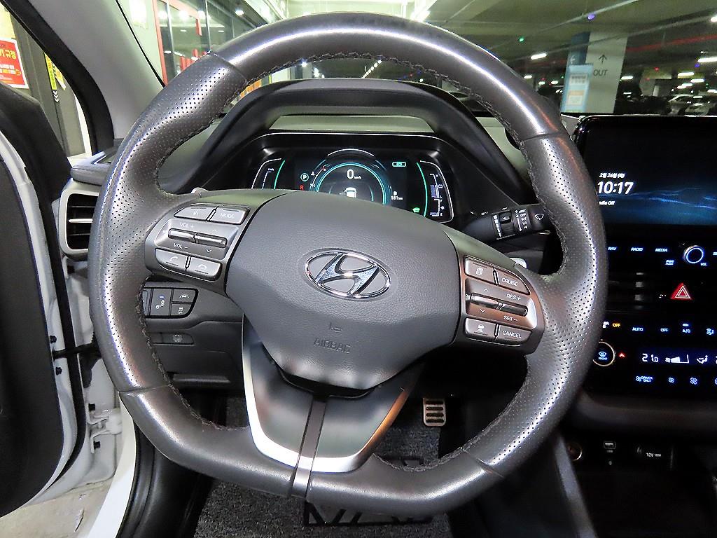 HYUNDAI Ioniq - Vista 8