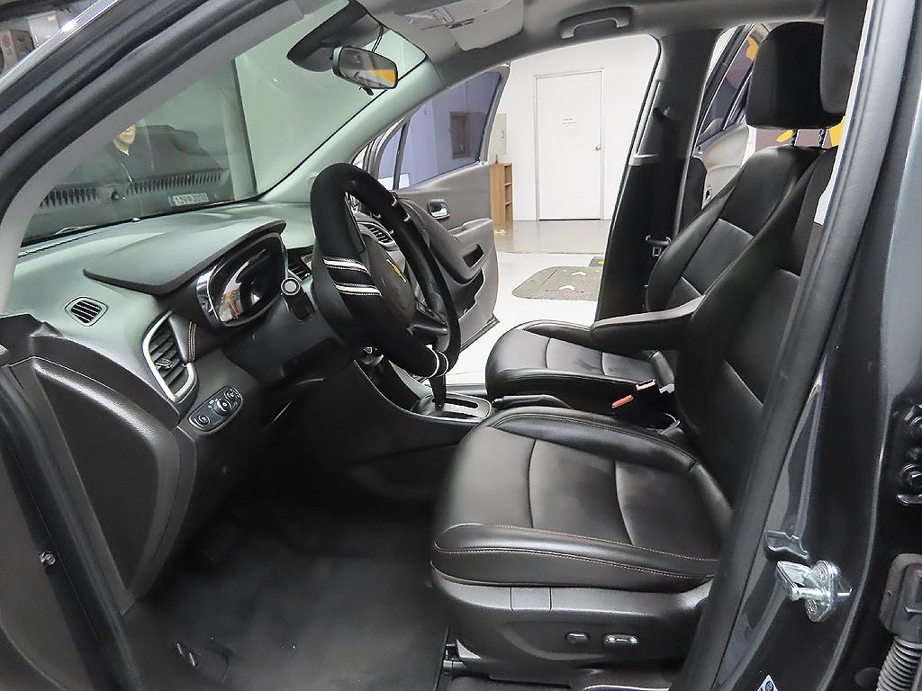 Chevrolet Trax 2017 Gris - Importación desde Corea - HF Imports Iquique - Foto 12