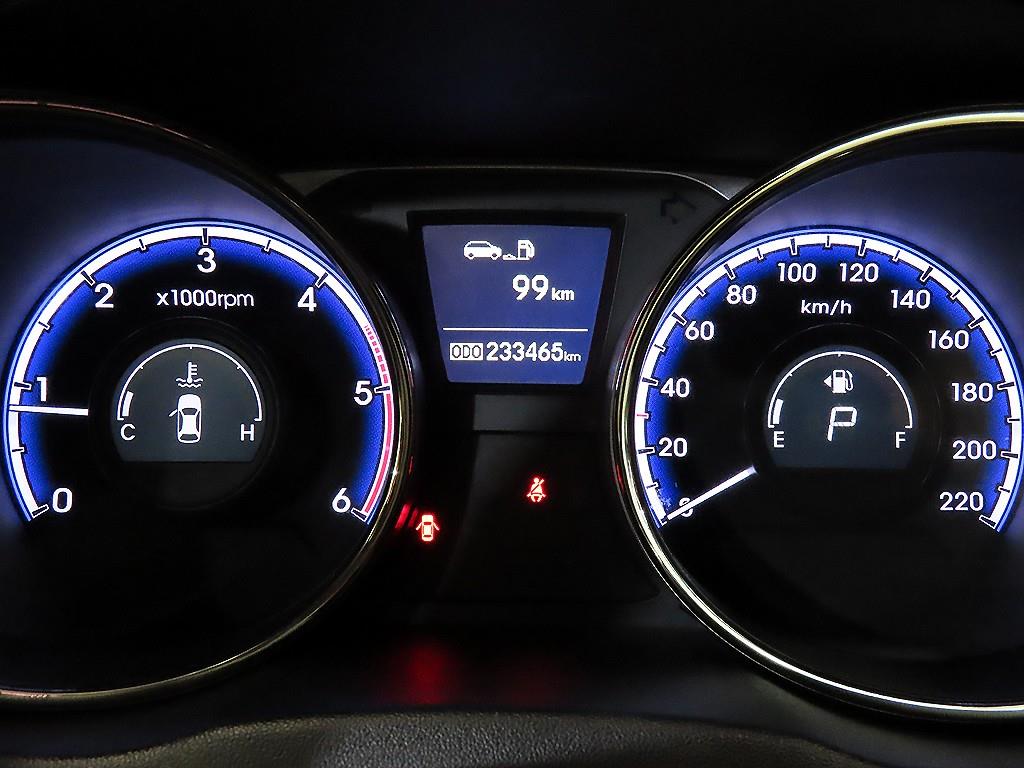 HYUNDAI Tucson - Vista 9