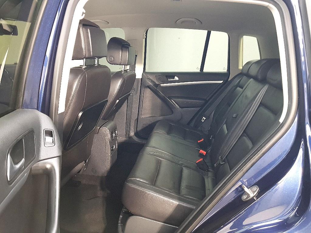 Volkswagen Tiguan - Vista 9