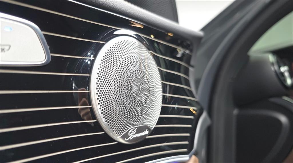 Mercedes Benz E class 2021 Gris - Importación desde Corea - HF Imports Iquique - Foto 18