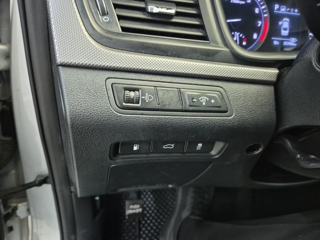 HYUNDAI Sonata 2018 Plateado - Importación desde Corea - HF Imports Iquique - Foto 16