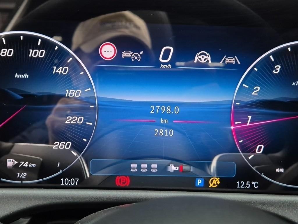 Mercedes Benz E class - Vista 6