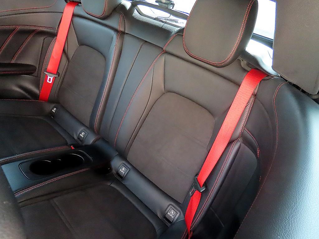 Mercedes Benz C Class - Vista 10