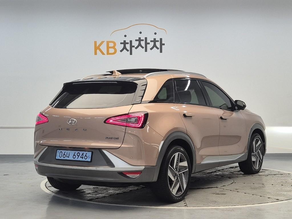 HYUNDAI Nexo - Vista 3