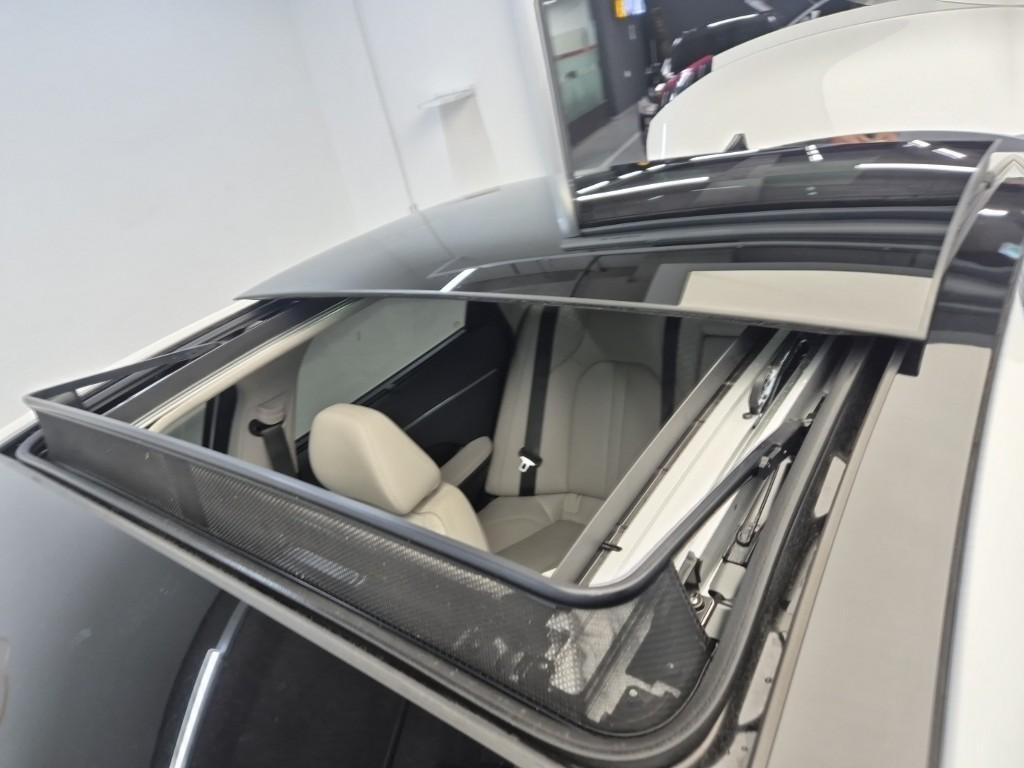 HYUNDAI Sonata - Vista 9