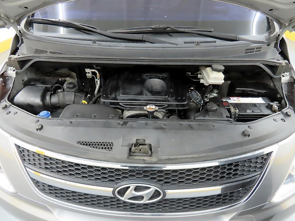 HYUNDAI Starex 2014 Plateado - Importación desde Corea - HF Imports Iquique - Foto 19