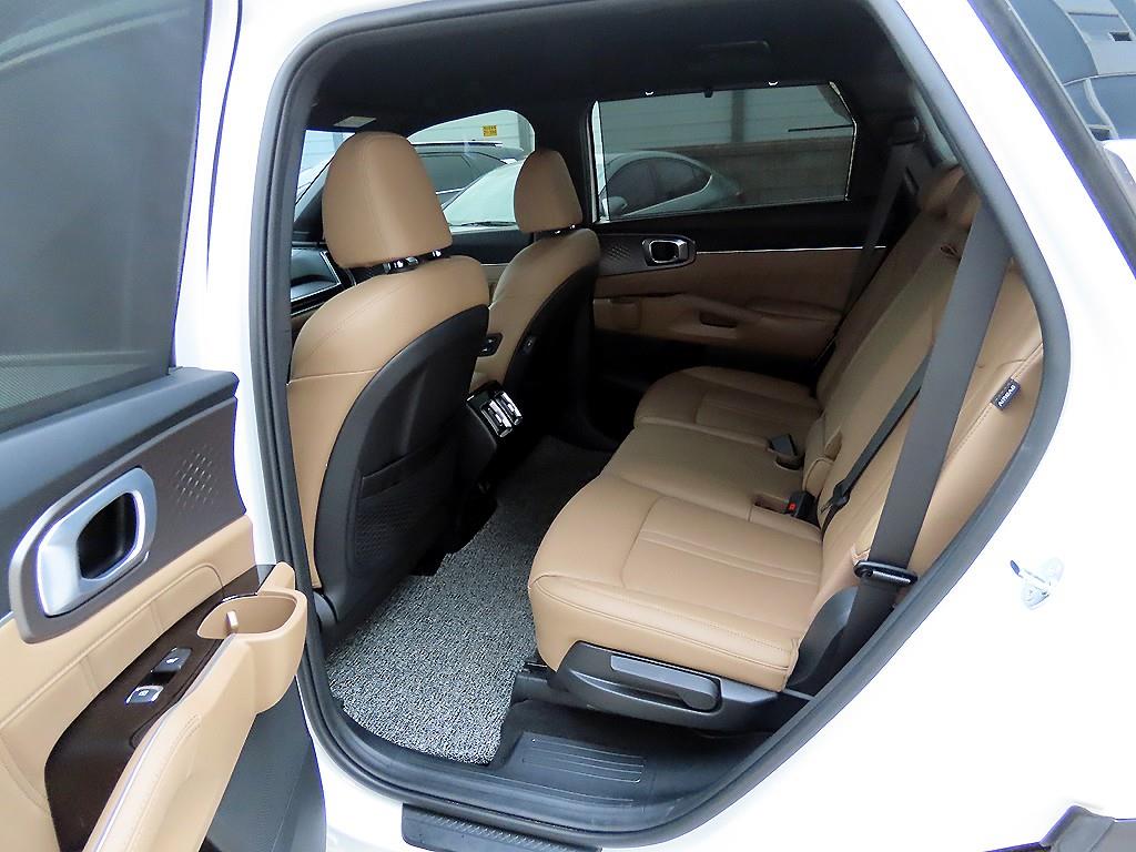 KIA Sorento - Vista 6