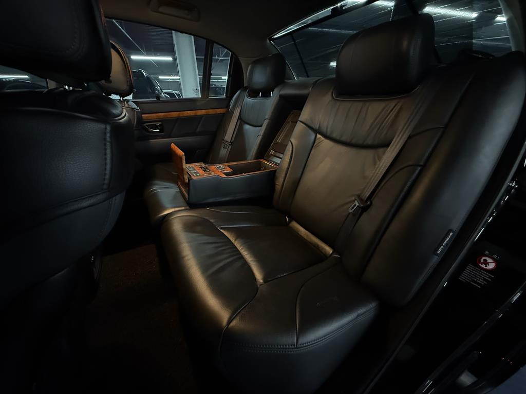 KIA Opirus - Vista 6