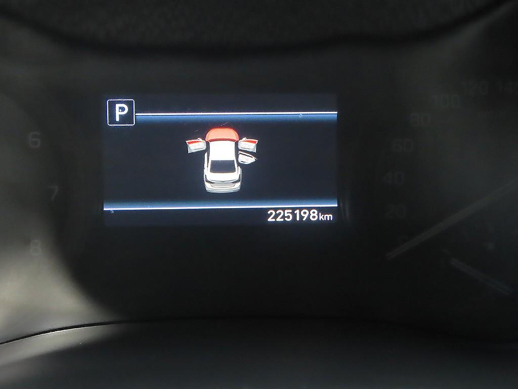 Genesis G80 - Vista 11