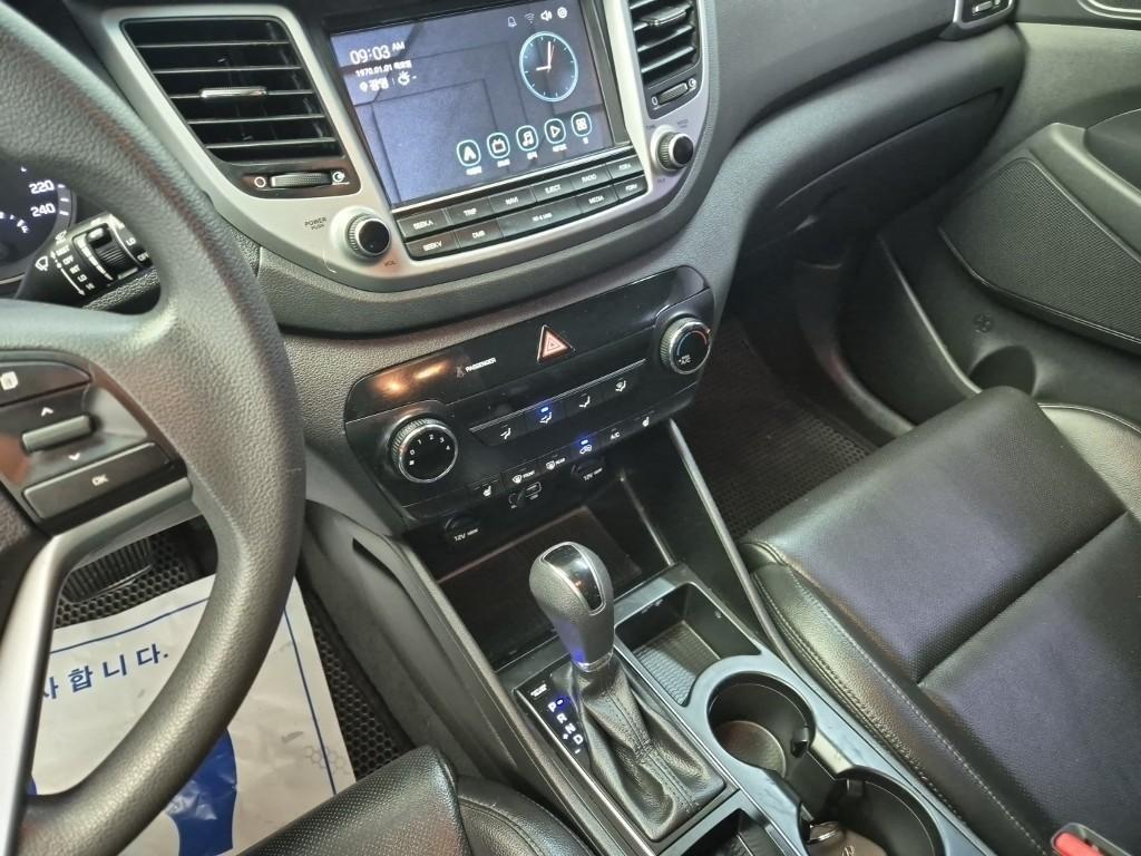 HYUNDAI Tucson - Vista 12