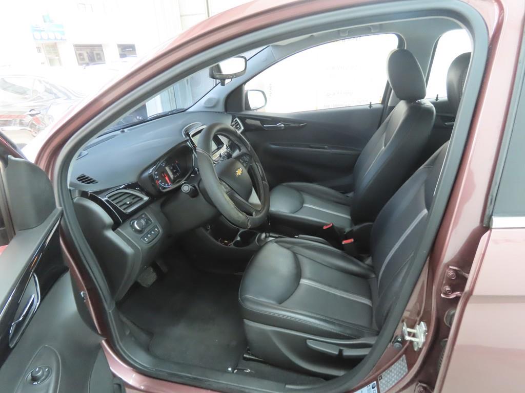 Chevrolet Spark - Vista 5