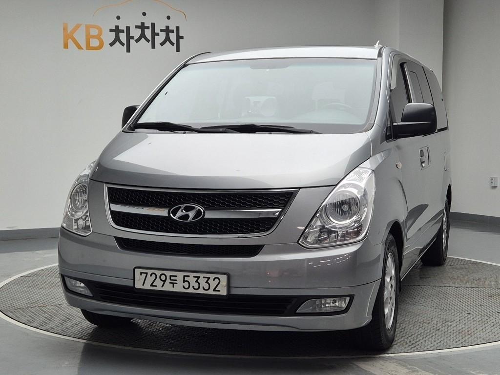 HYUNDAI Starex 2015 Plateado - Importación desde Corea - HF Imports Iquique - Foto 1