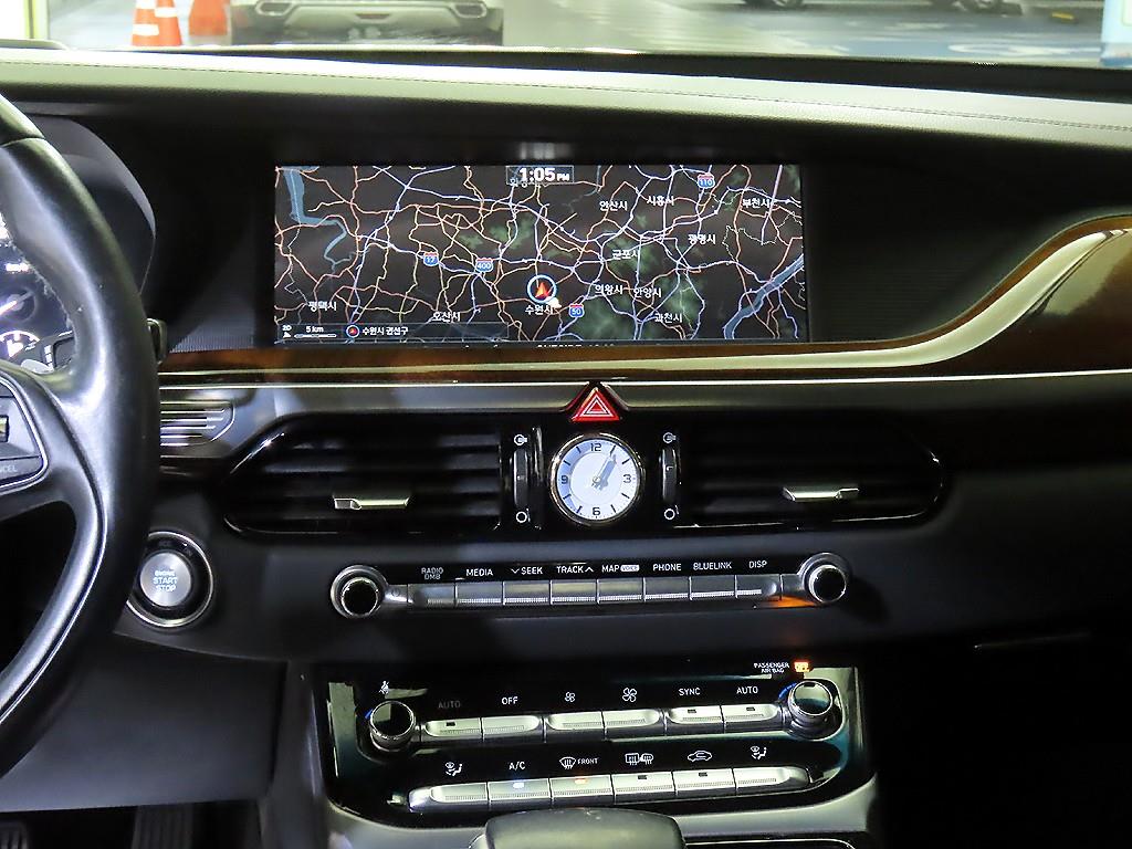 Genesis EQ900 - Vista 11