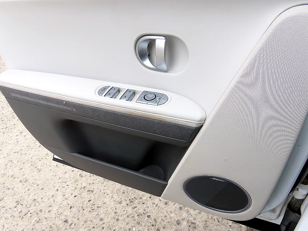 HYUNDAI Ioniq 5 - Vista 12