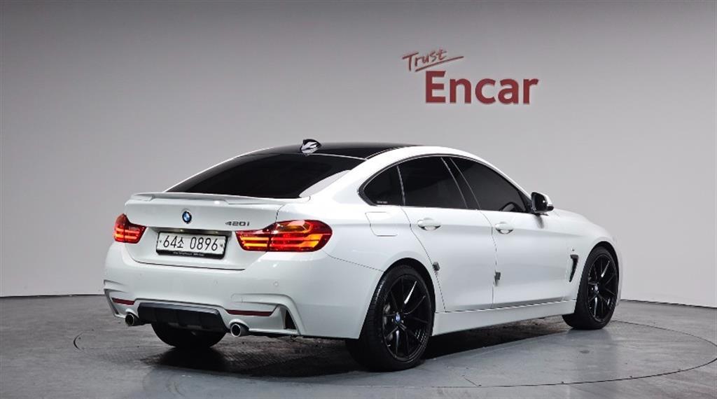 BMW 4 Series - Vista 2