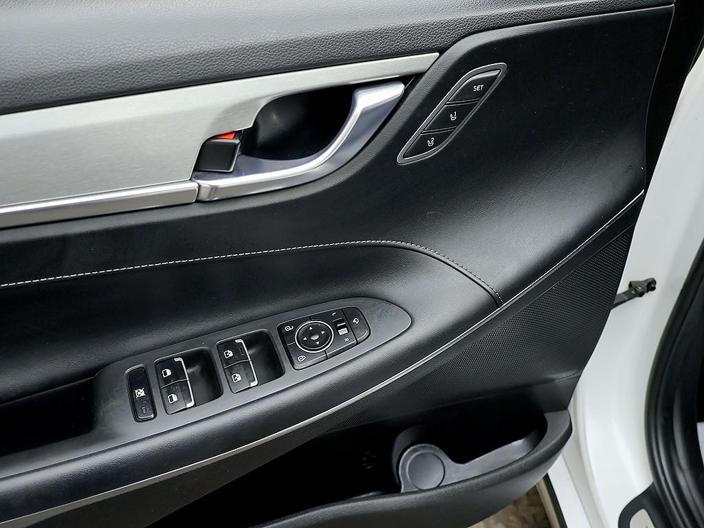 HYUNDAI Grandeur 2017 Blanco - Importación desde Corea - HF Imports Iquique - Foto 13