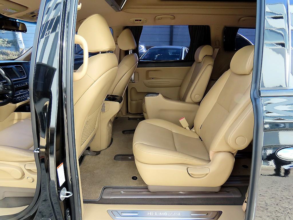 KIA Carnival - Vista 6