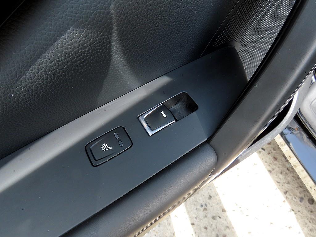 HYUNDAI Grandeur 2015 Negro - Importación desde Corea - HF Imports Iquique - Foto 16