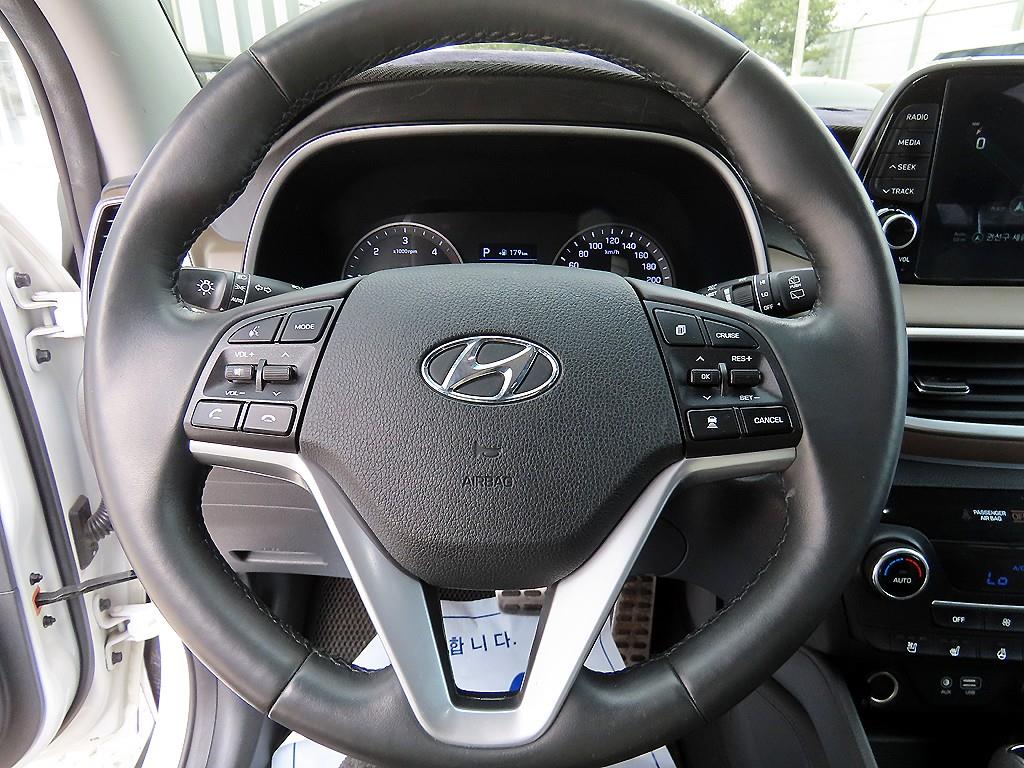 HYUNDAI Tucson - Vista 8