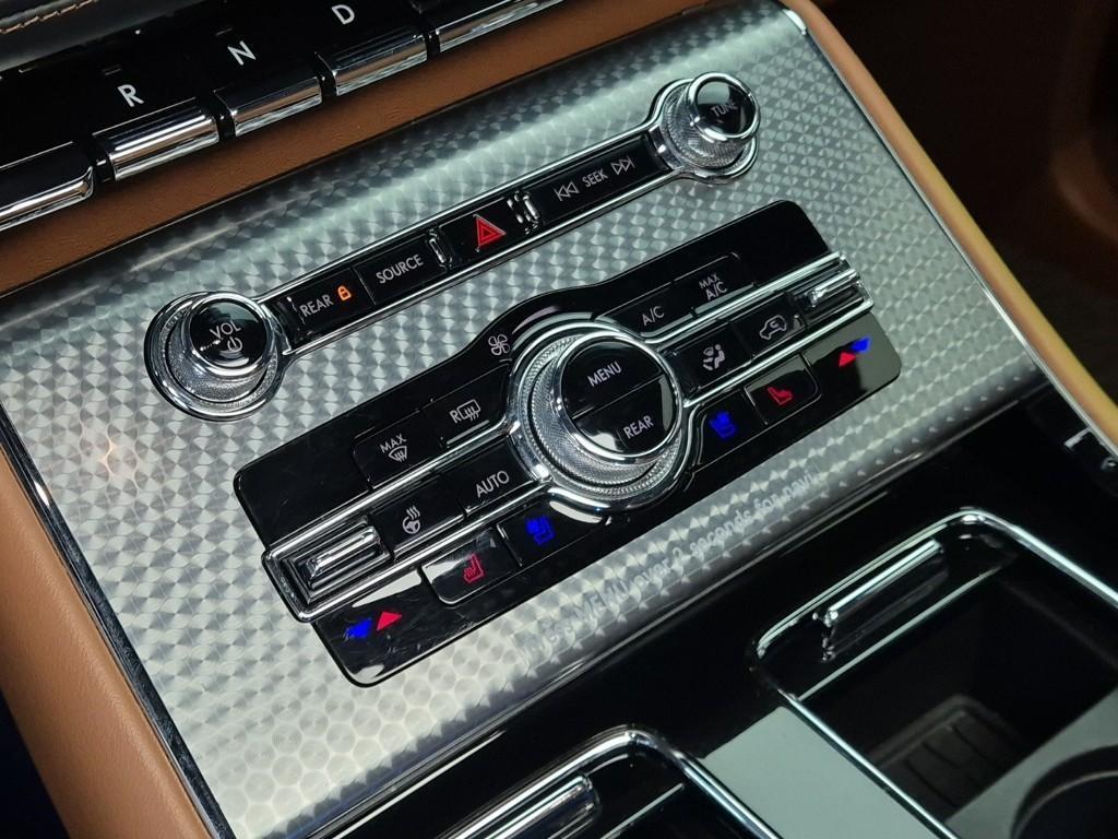 Lincoln Aviator 2021 Negro - Importación desde Corea - HF Imports Iquique - Foto 13