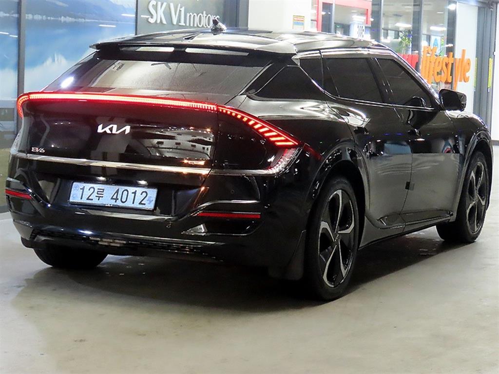 KIA EV6 - Vista 4