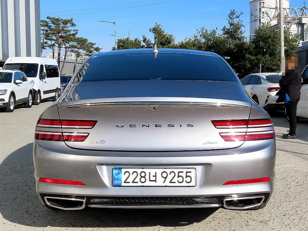 Genesis G80 - Vista 4