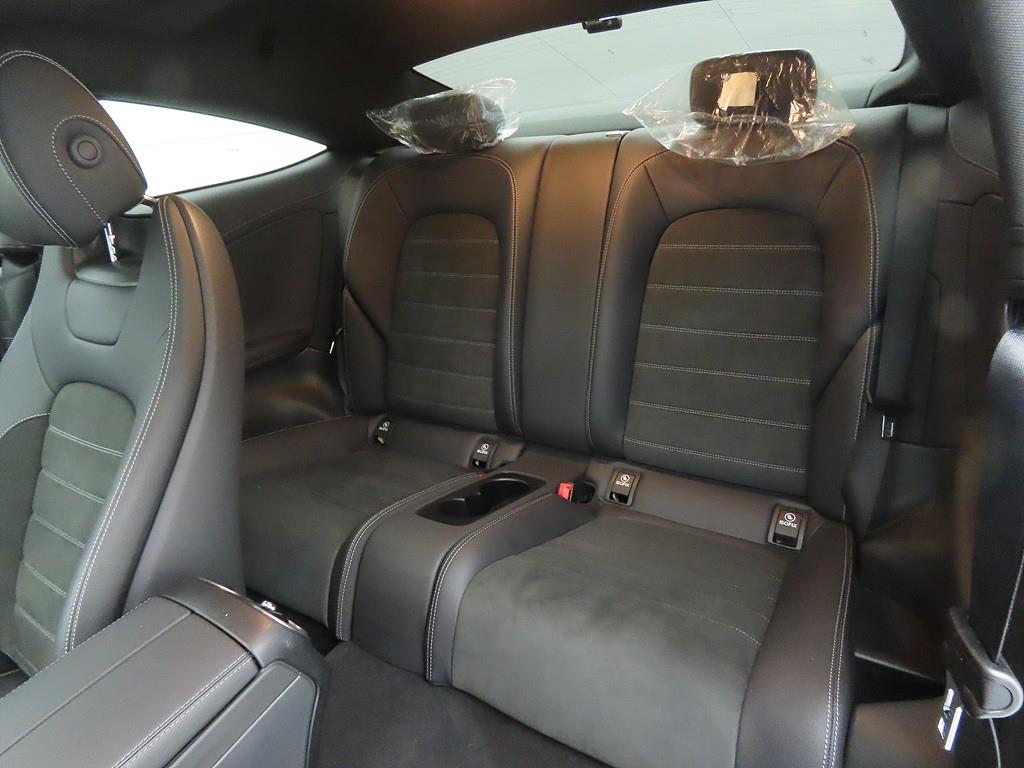 Mercedes Benz C Class - Vista 6