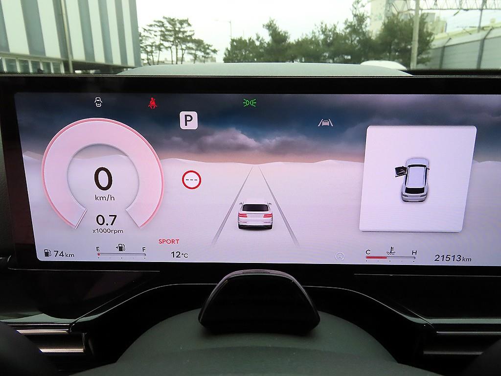 Genesis GV80 - Vista 9