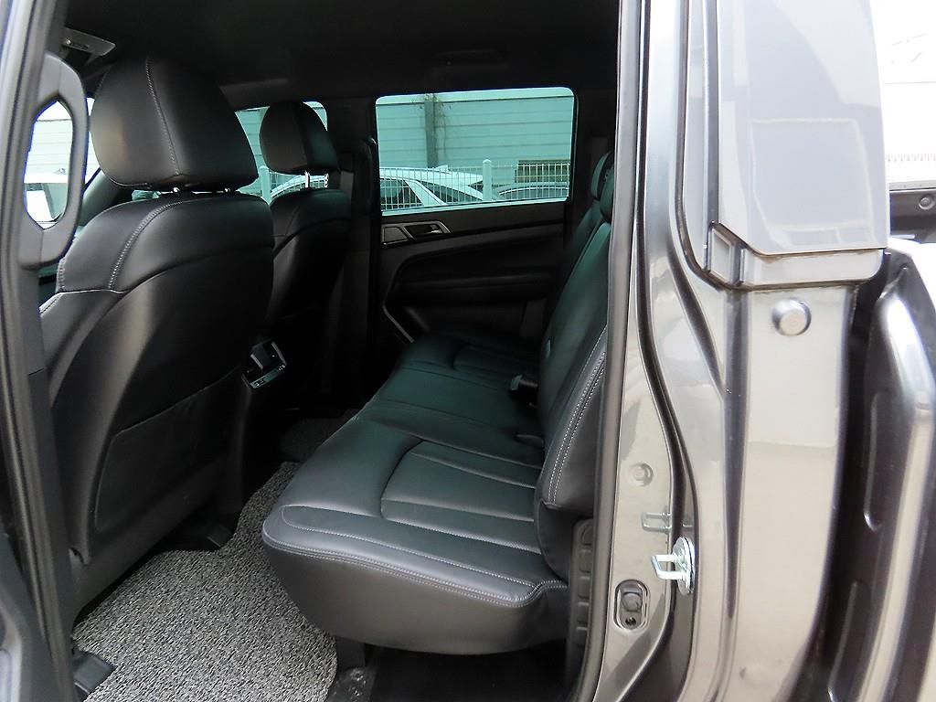 Ssangyong Rexton - Vista 6