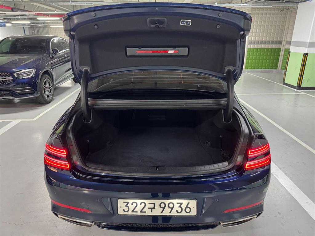 Genesis G80 - Vista 5