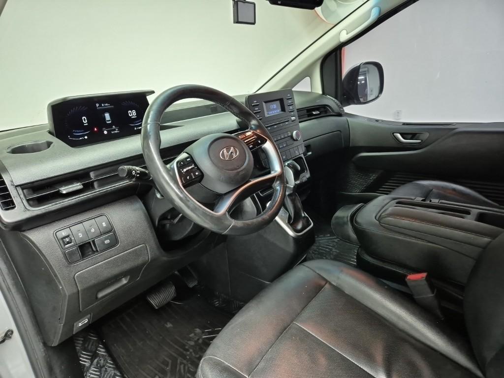 HYUNDAI Staria - Vista 7