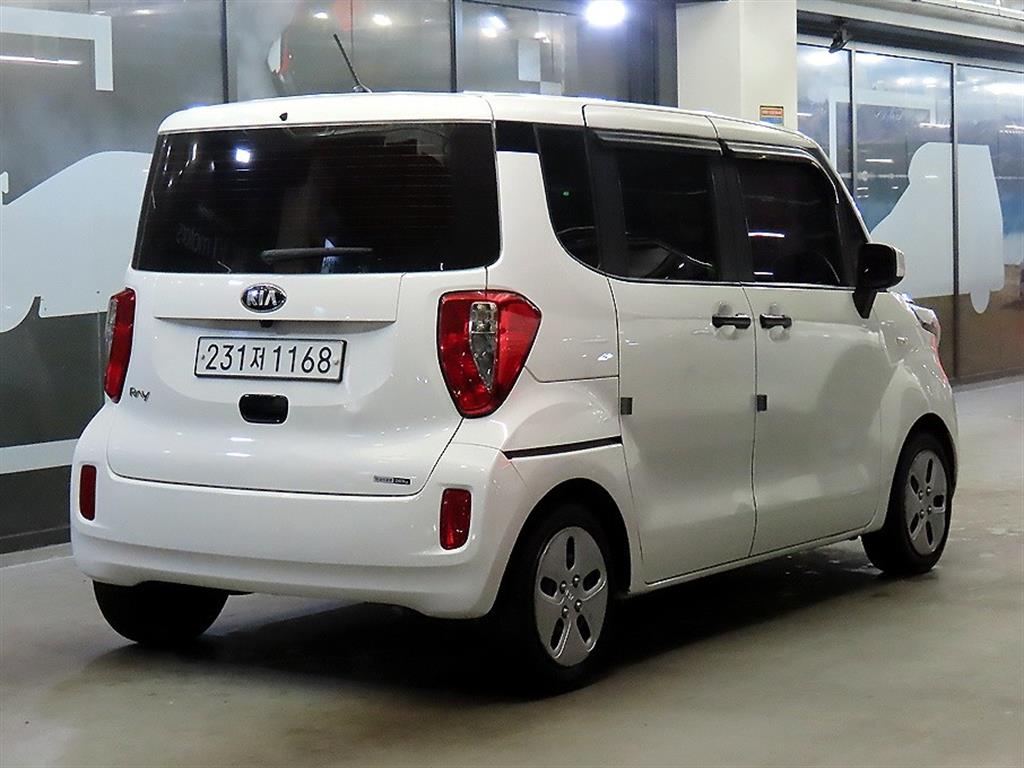 KIA Ray - Vista 4