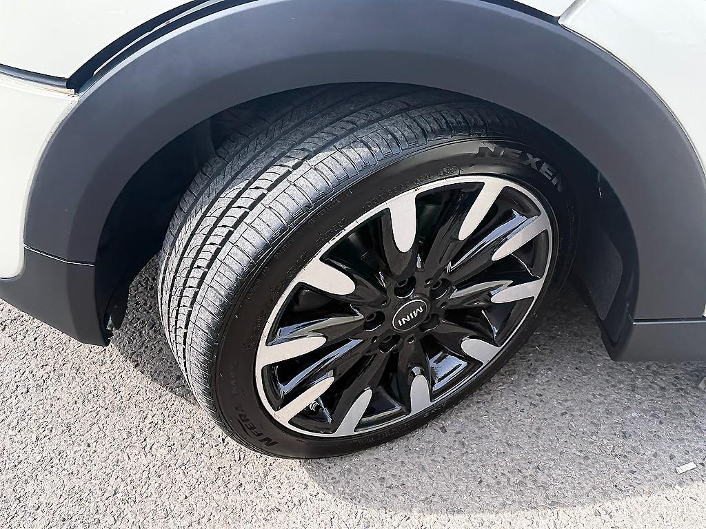 Mini Cooper 2020 the color of pearl - Importación desde Corea - HF Imports Iquique - Foto 17