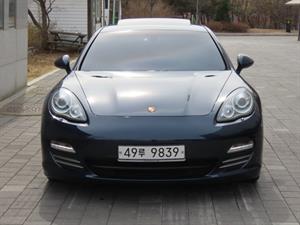 Porsche Panamera - Vista 2