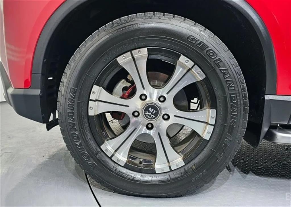 Ssangyong Rexton - Vista 5