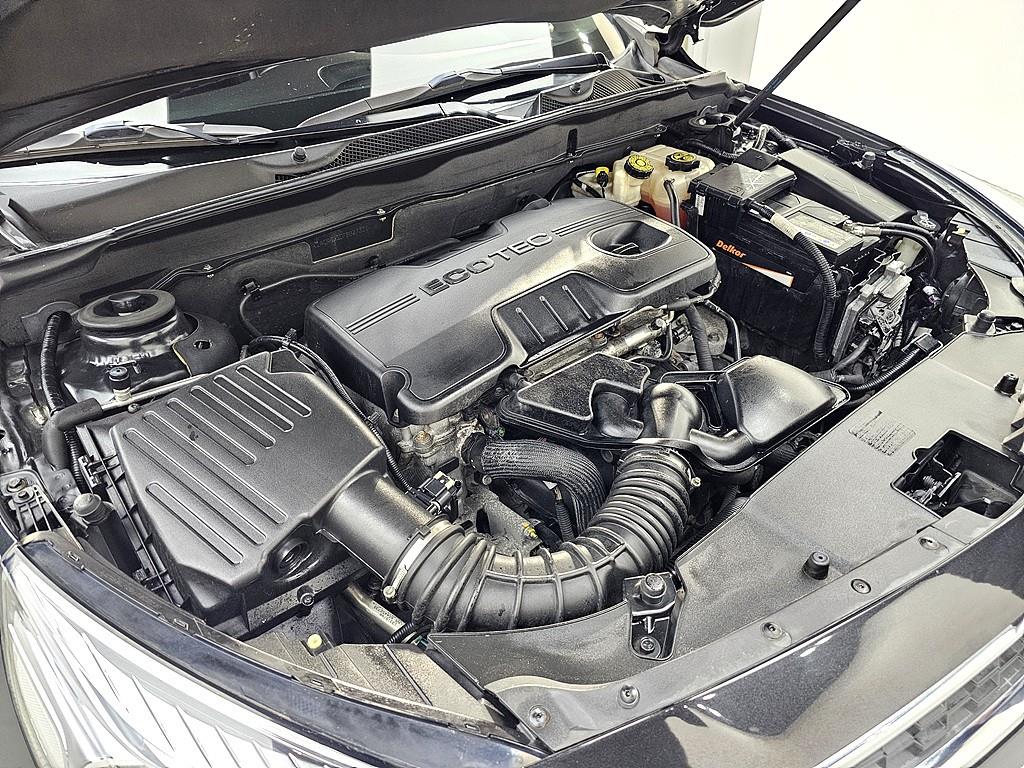 Chevrolet Malibu - Vista 6