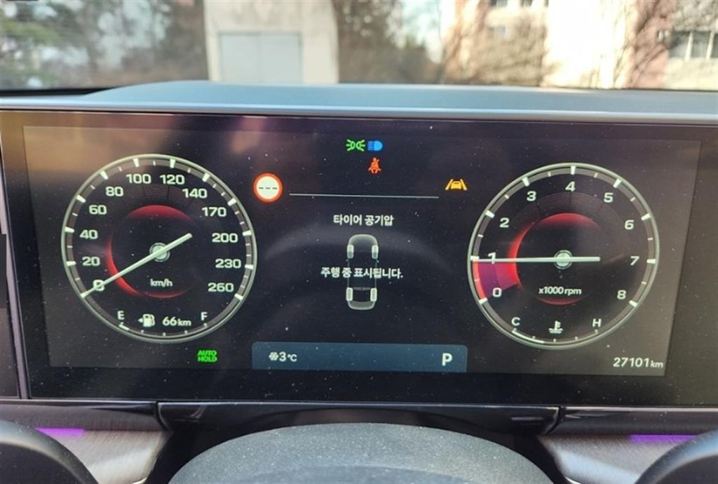 HYUNDAI Grandeur - Vista 9