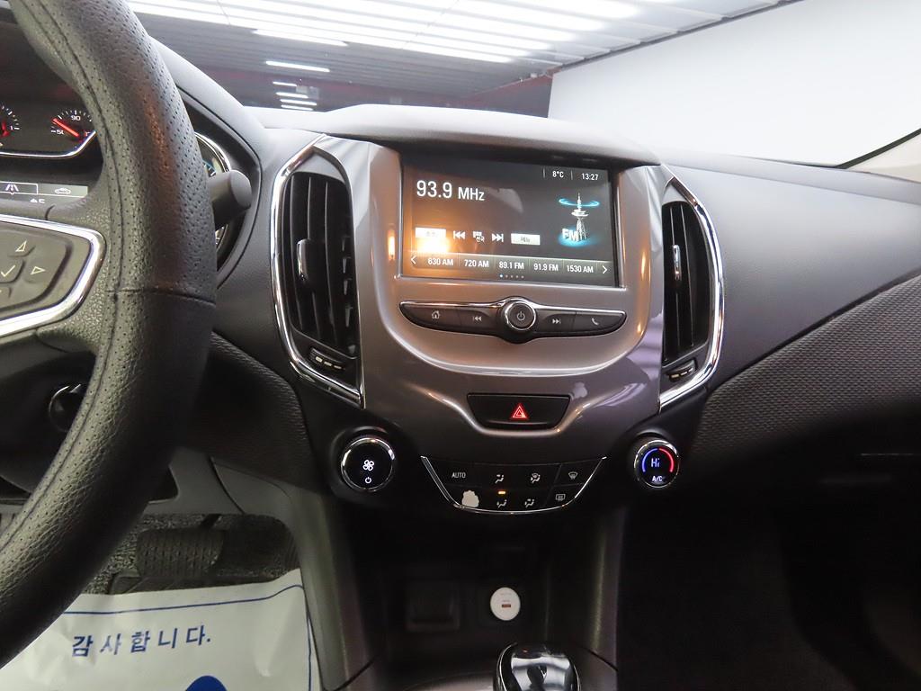 Chevrolet Cruise - Vista 11