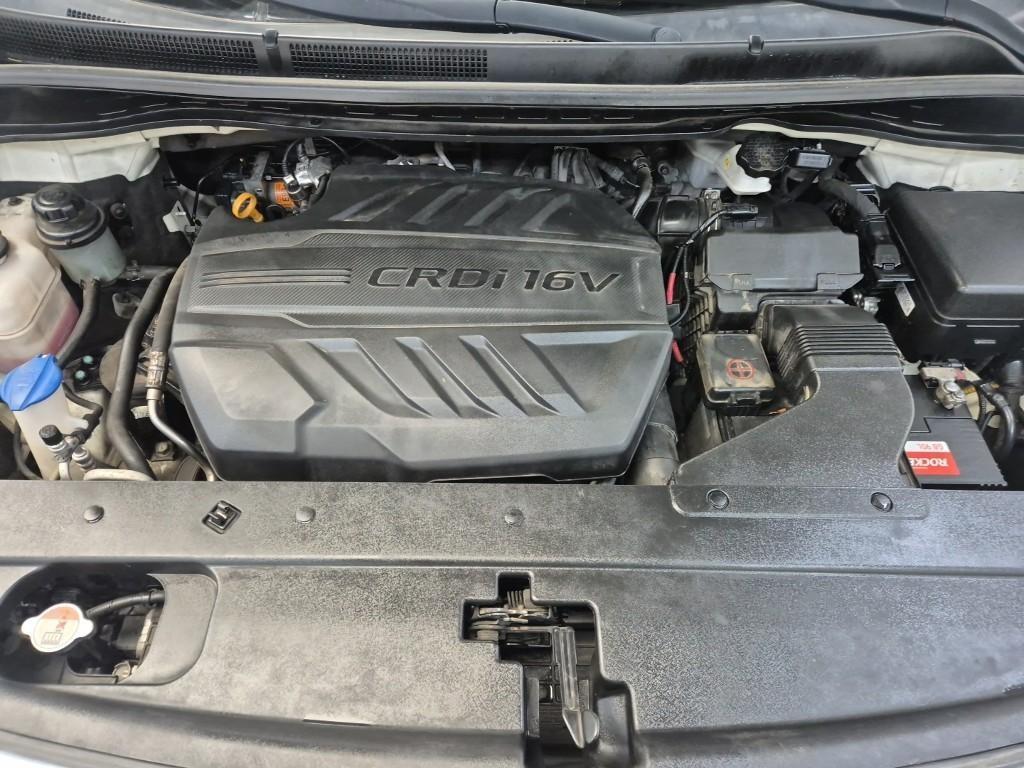 KIA Carnival - Vista 5