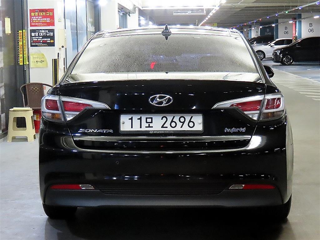 HYUNDAI Sonata - Vista 5