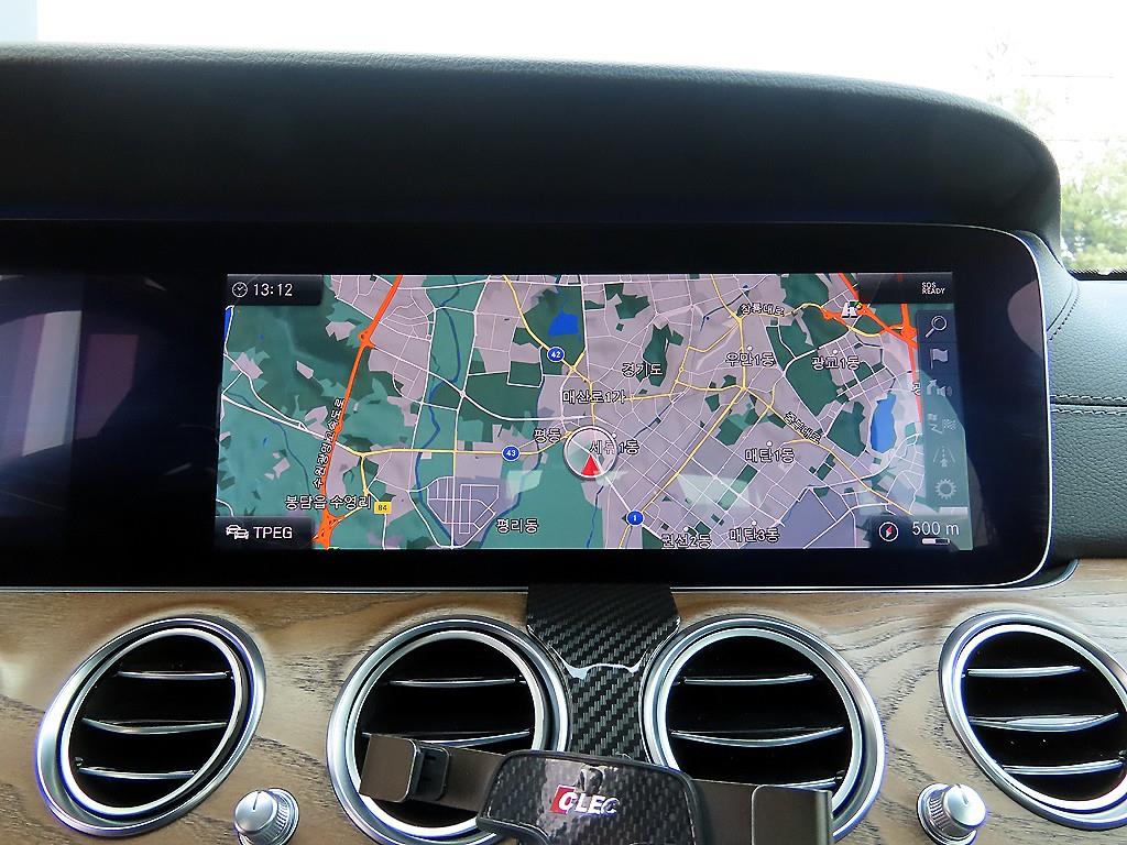 Mercedes Benz E class 2018 Plateado - Importación desde Corea - HF Imports Iquique - Foto 15