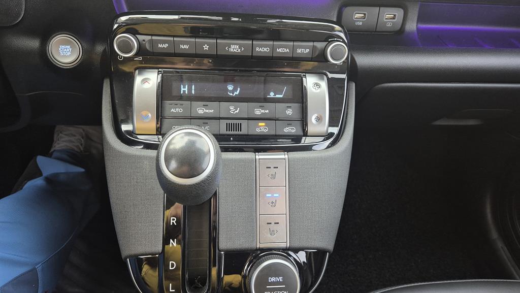 HYUNDAI Casper - Vista 11