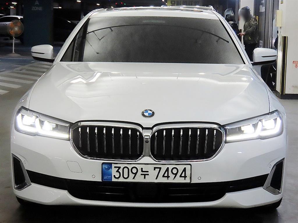 BMW 5 Series - Vista 2